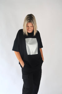 PLATINUM OVERSIZED TEE