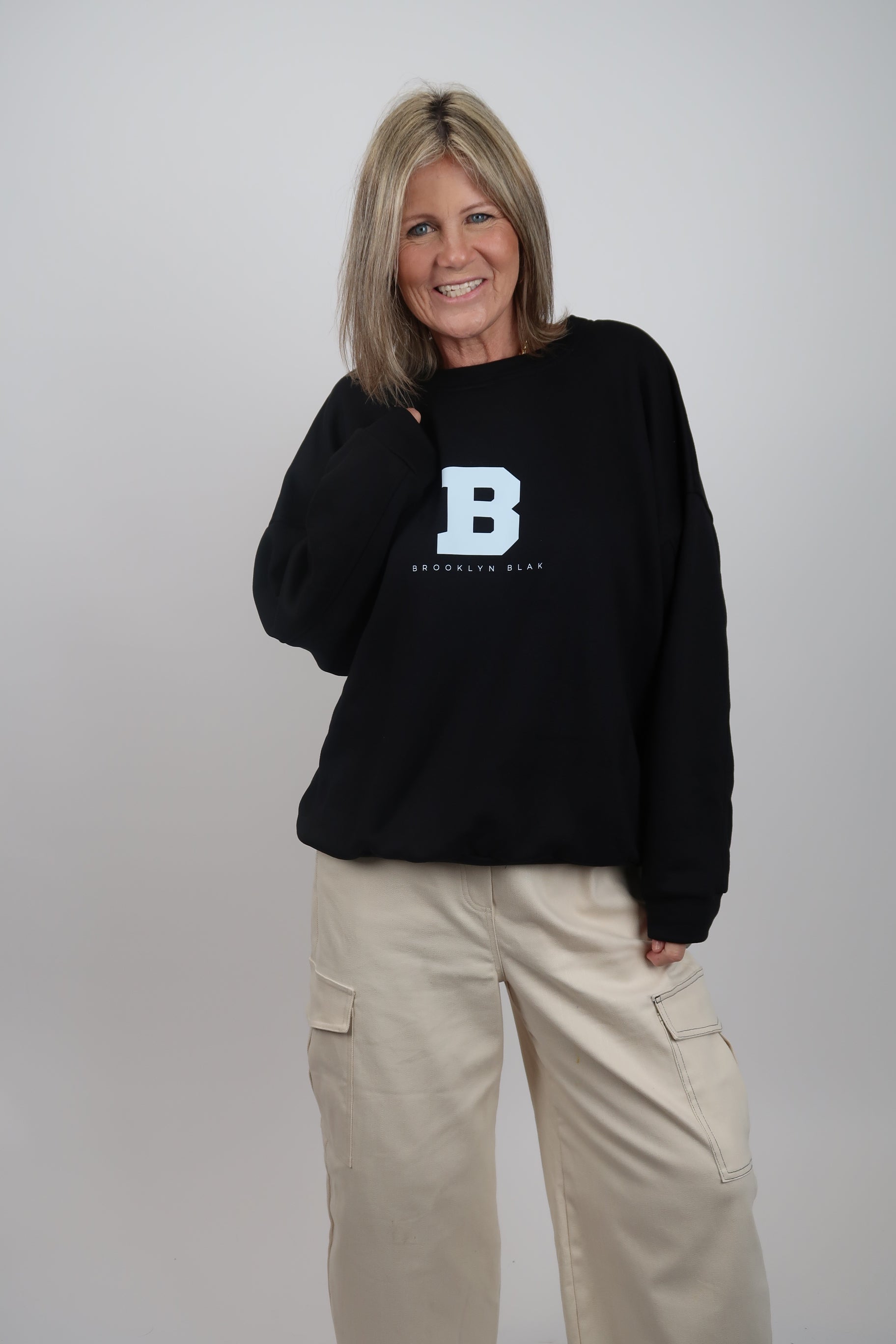 OVERSIZED SWEAT BLACK