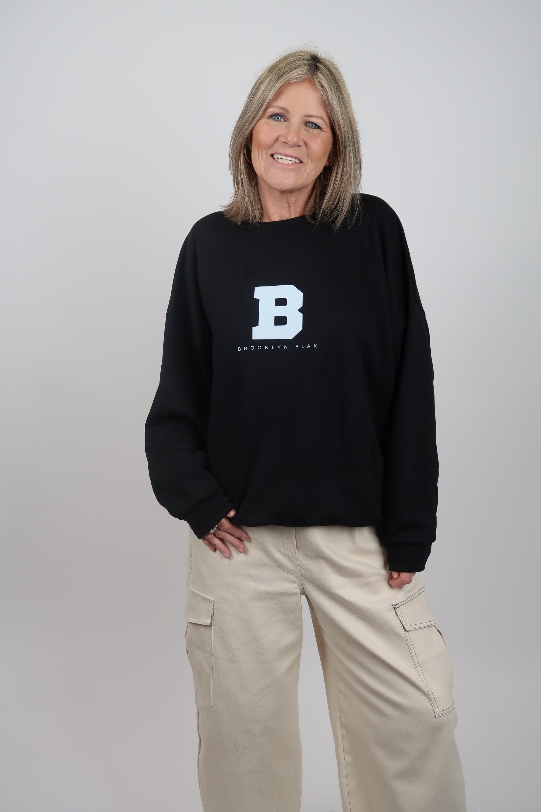 OVERSIZED SWEAT BLACK