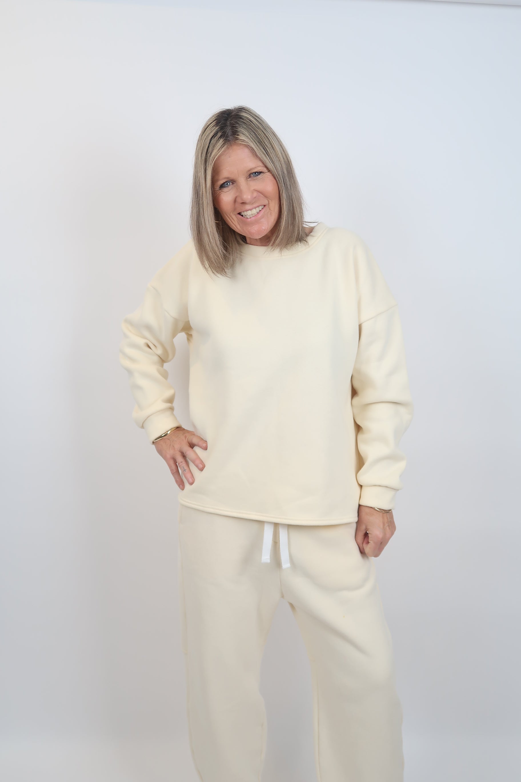 LEISURE SUIT SWEATSHIRT