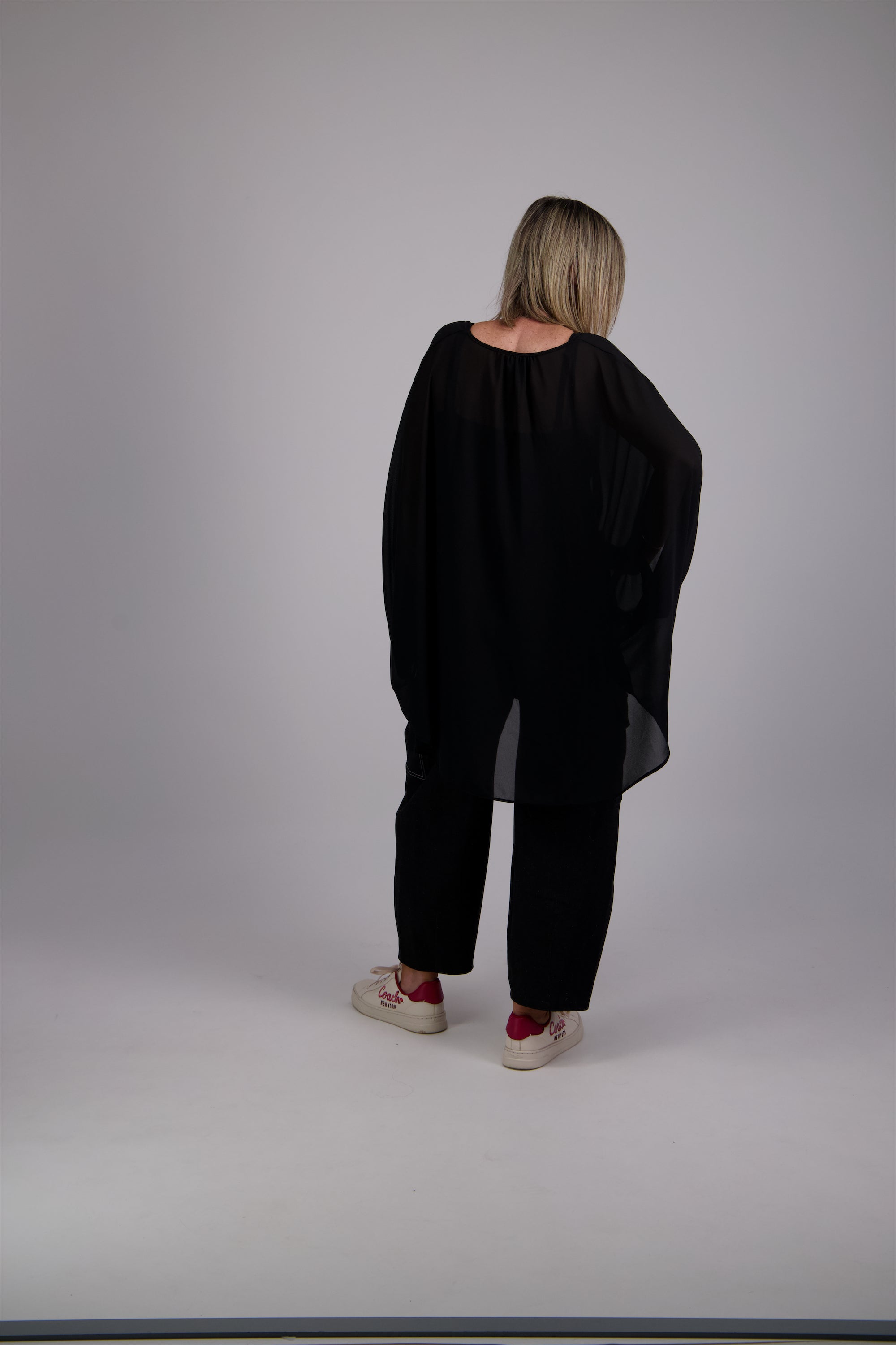 IOWA TOP BLACK