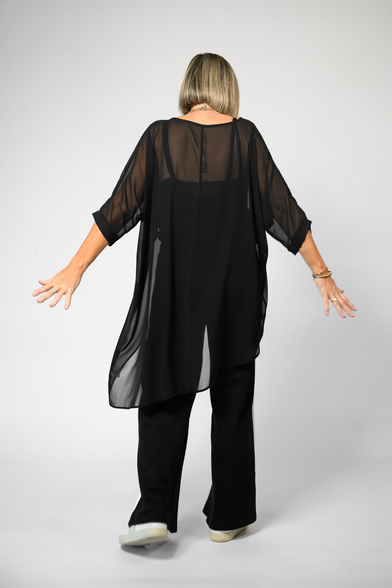 LEAH TOP BLACK - Brooklyn Blak