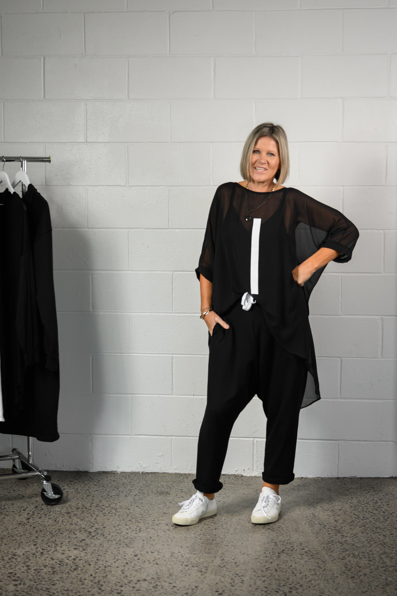 LEAH TOP BLACK