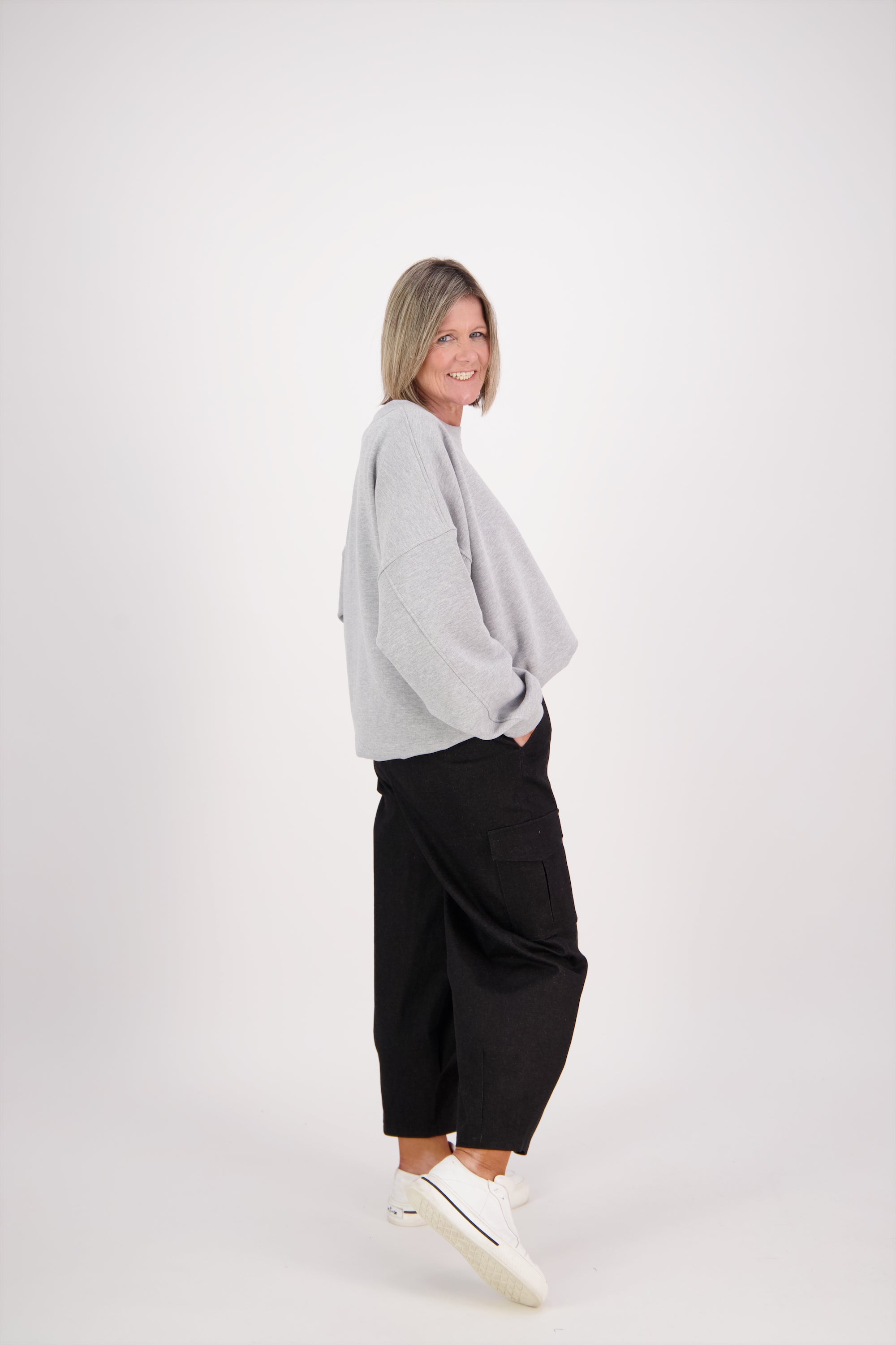 OVERSIZED SWEAT GREY