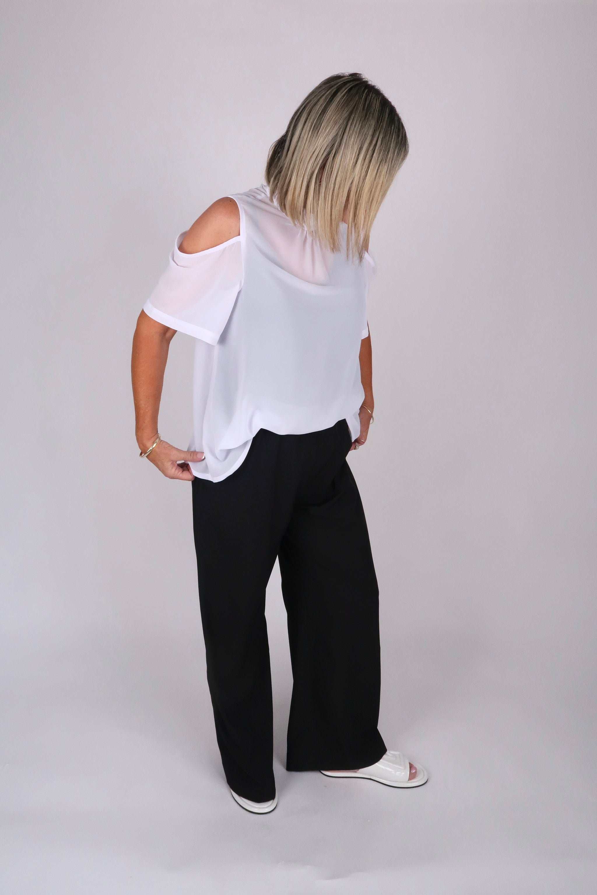 SARA CHIFFON TOP WHITE