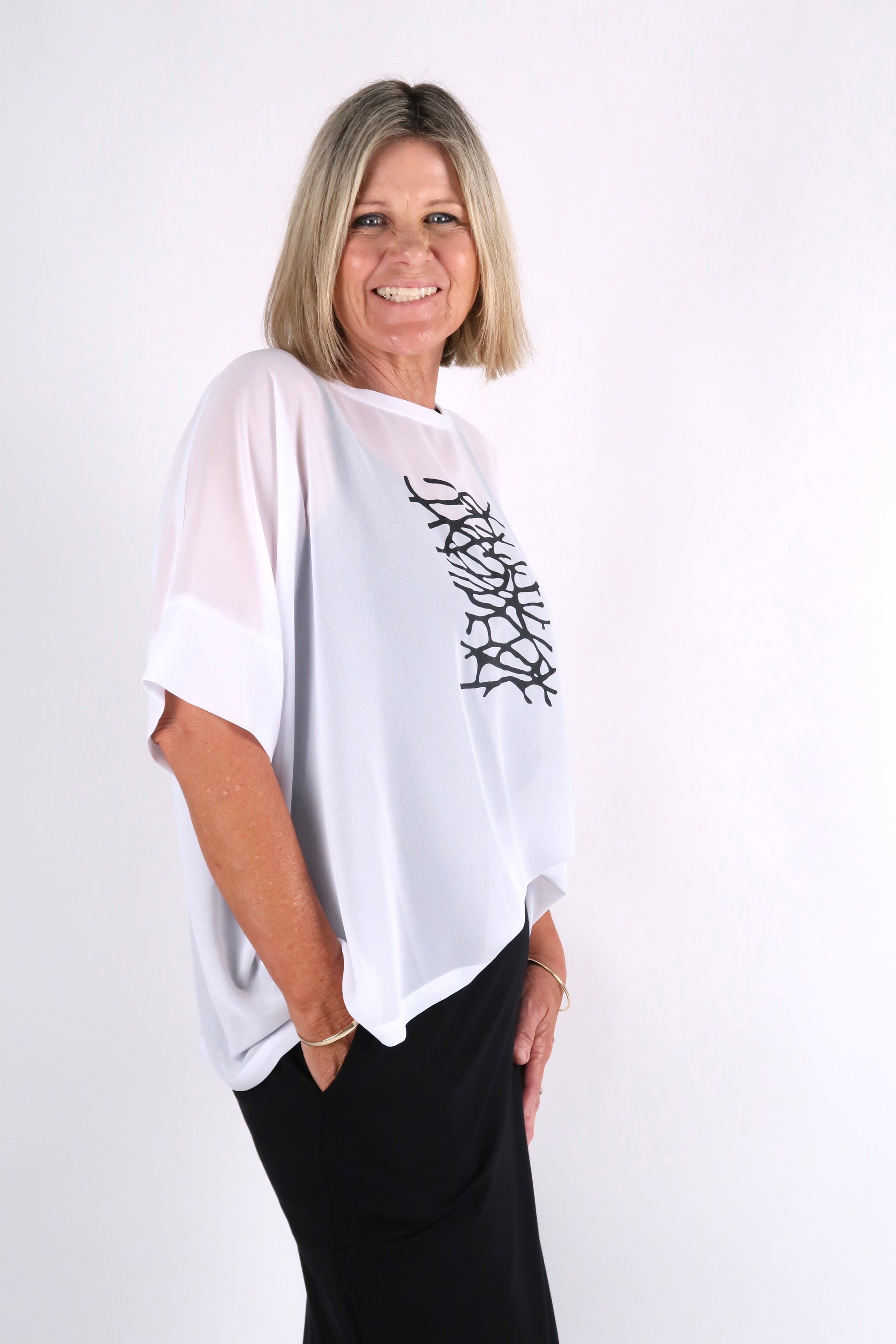 CHICAGO TOP WHITE BARBWIRE