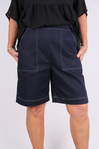 WEEKENDER SHORT WASHED DENIM