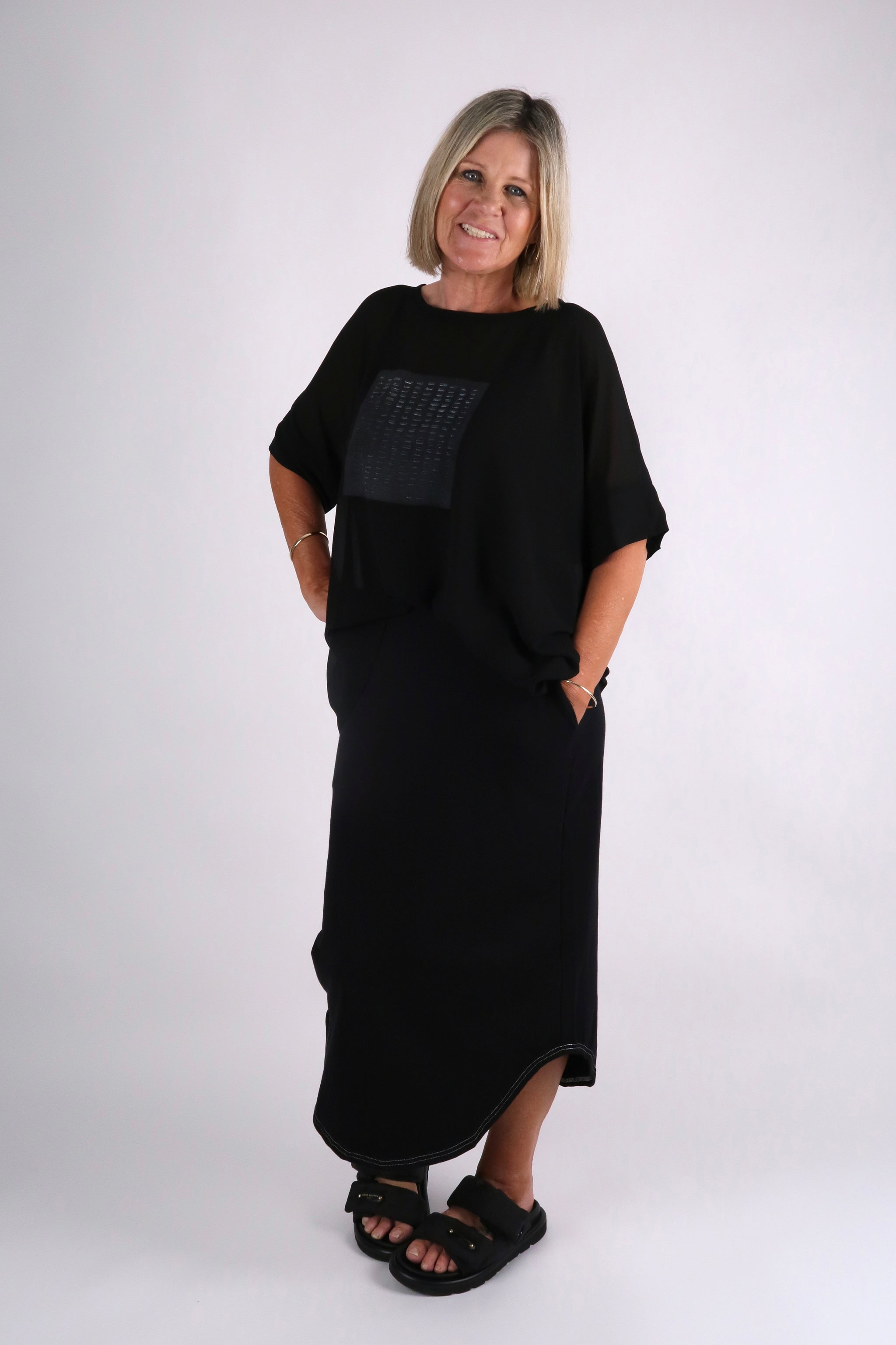 CHICAGO TOP BLACK DOTS