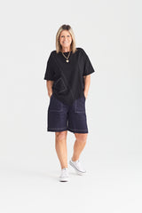 WEEKENDER SHORT WASHED DENIM