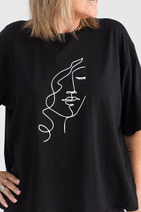 REMI FACE TEE