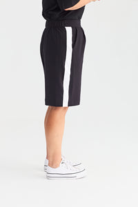 PHOENIX SHORT