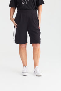 PHOENIX SHORT