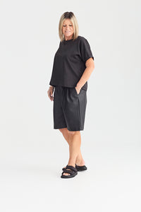 INDY SHORT FAUX LEATHER