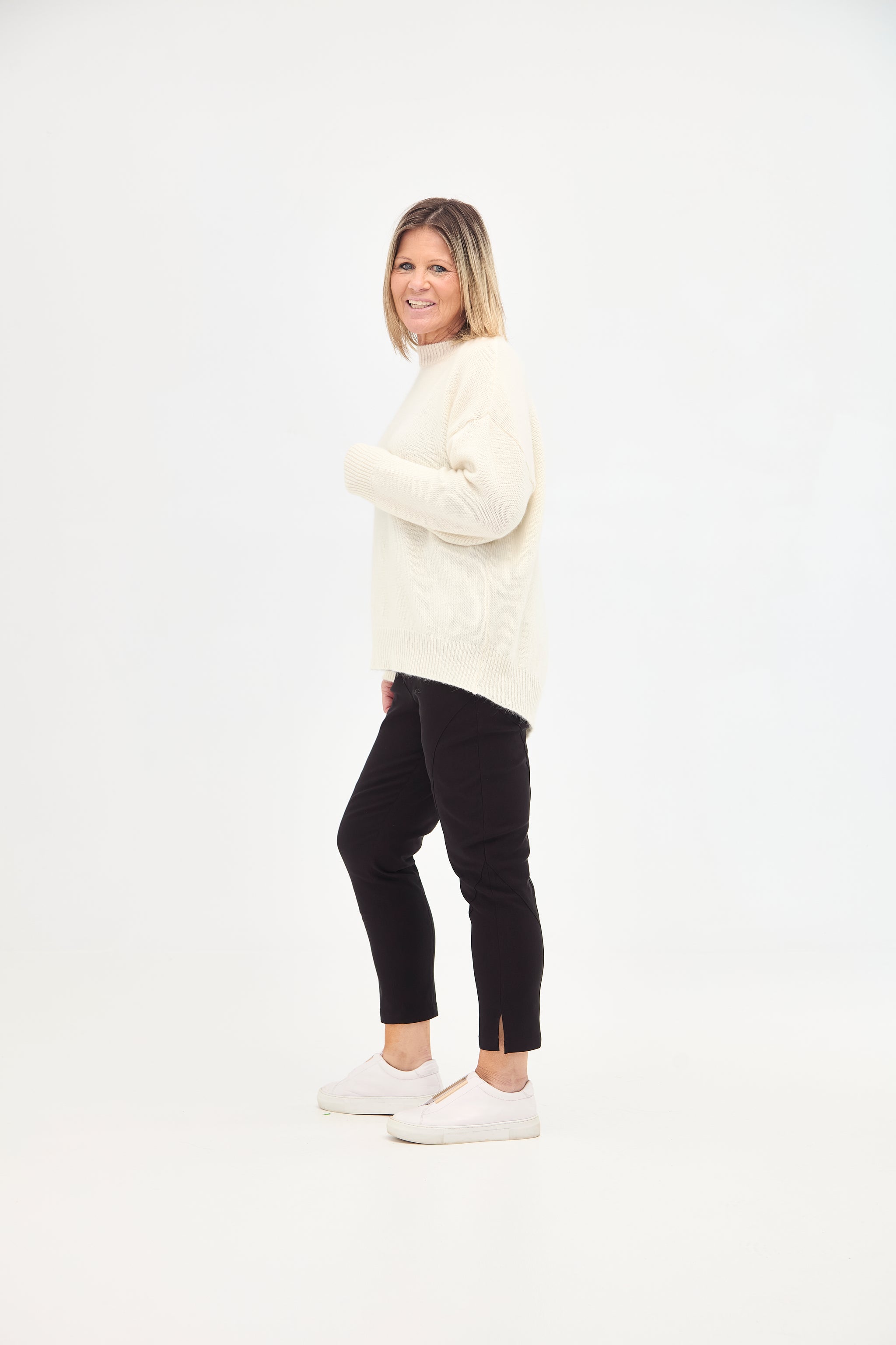 THE SUNDAY KNIT IN CREAM