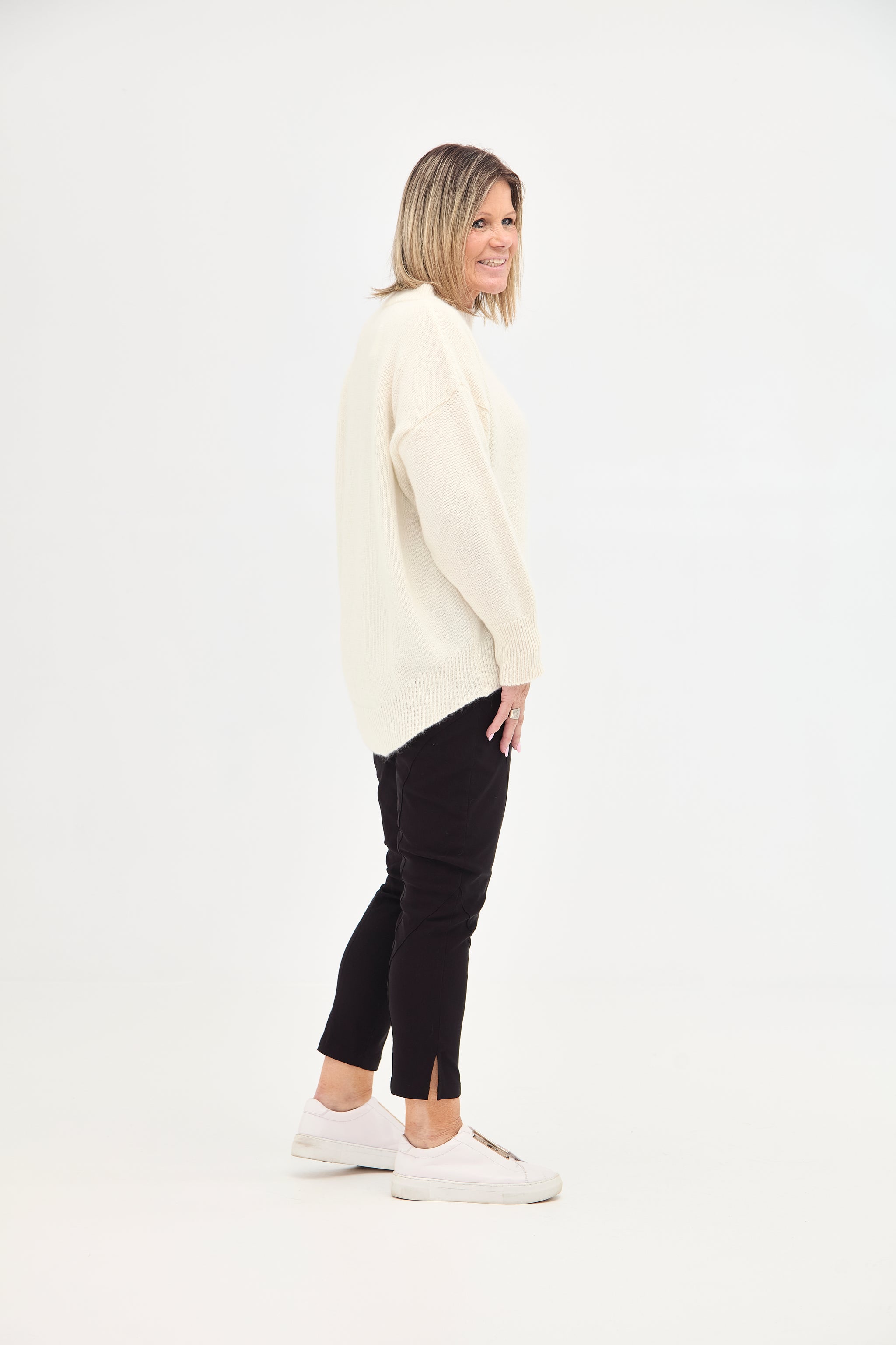 THE SUNDAY KNIT IN CREAM