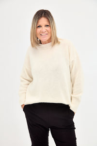 THE SUNDAY KNIT IN CREAM