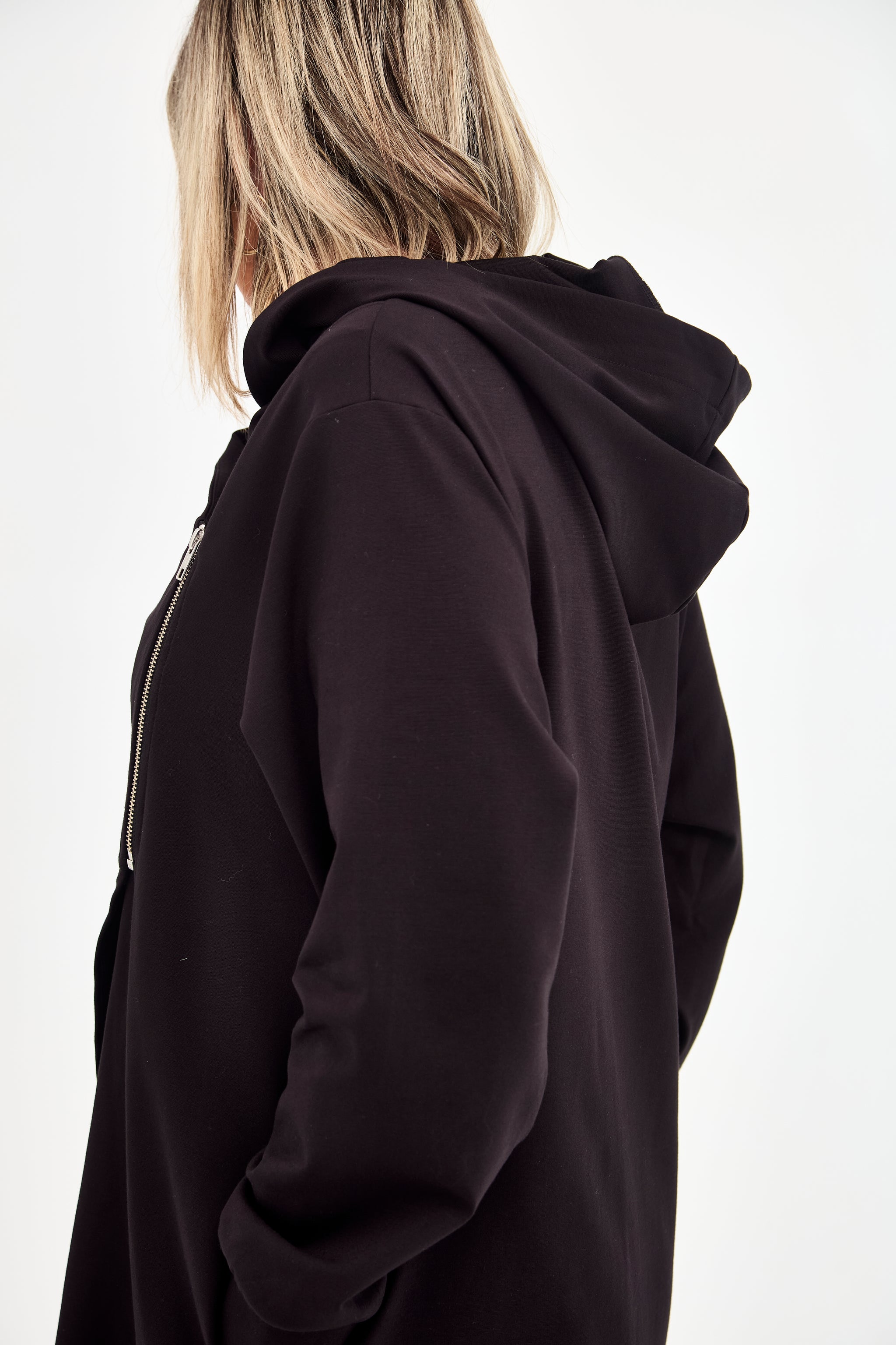 ESSENTIAL DRAPE JACKET