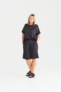 INDY SATIN SHORT