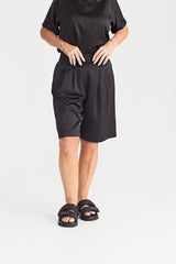 INDY SATIN SHORT