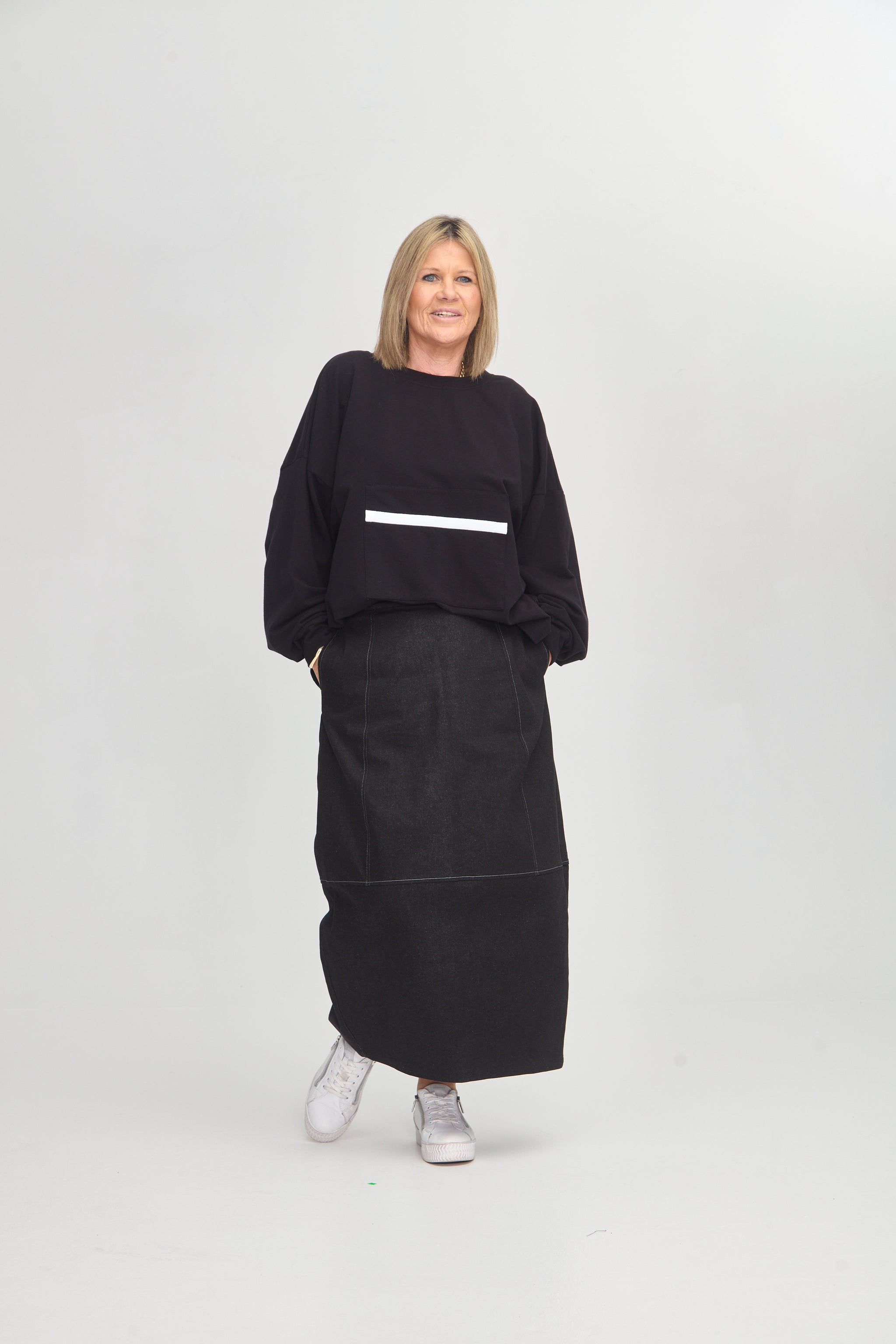 OVERSIZED MACHA SWEAT