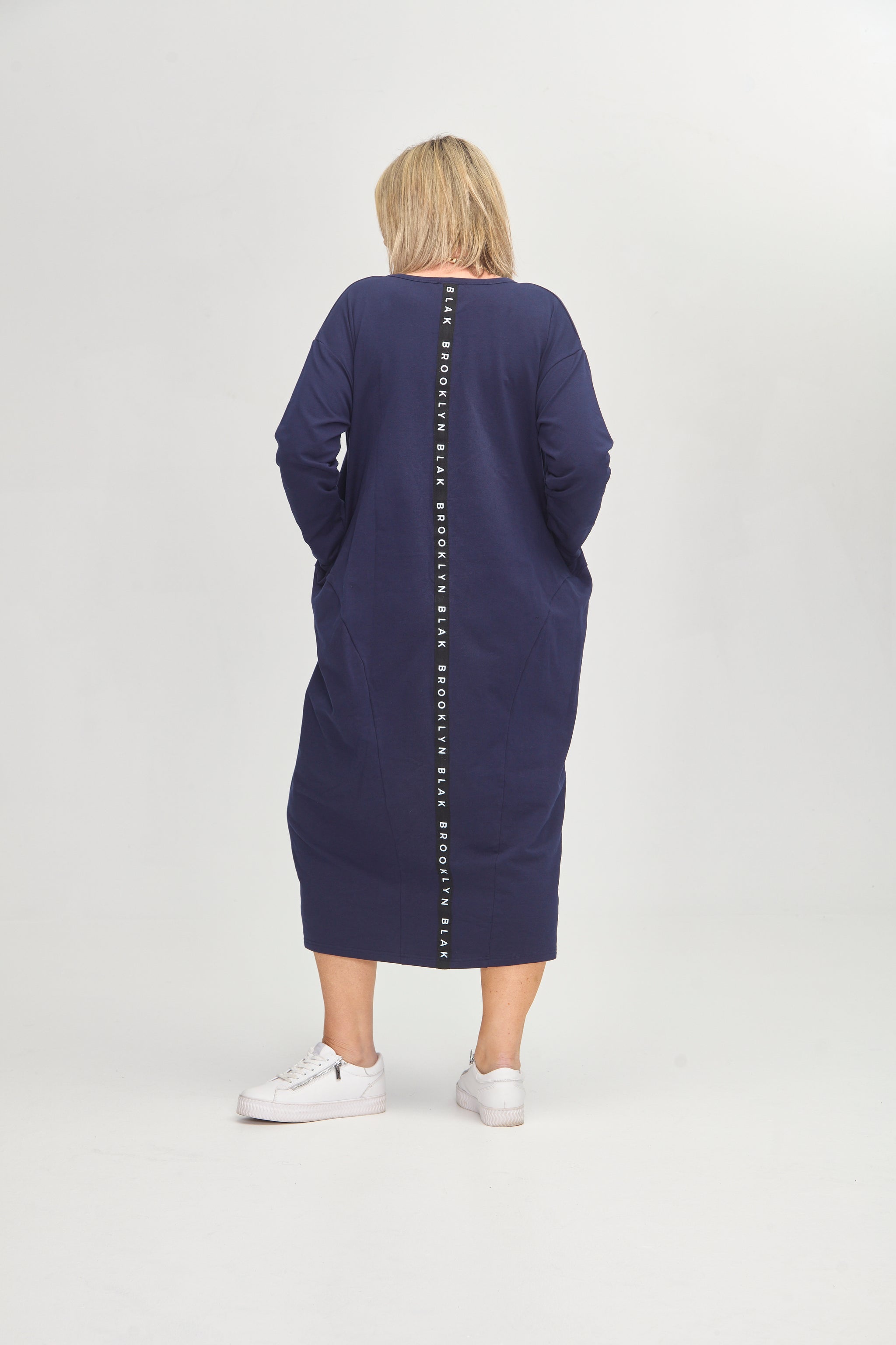 THE ARCH DRESS NAVY