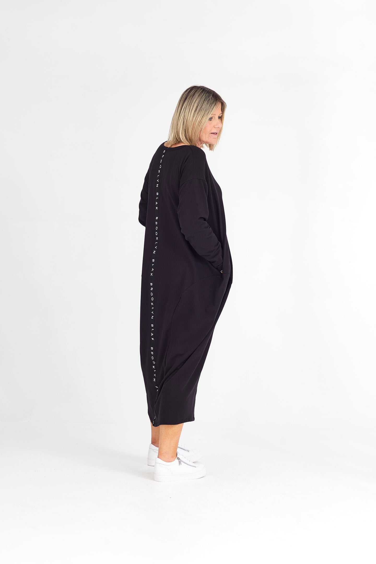 THE ARCH DRESS