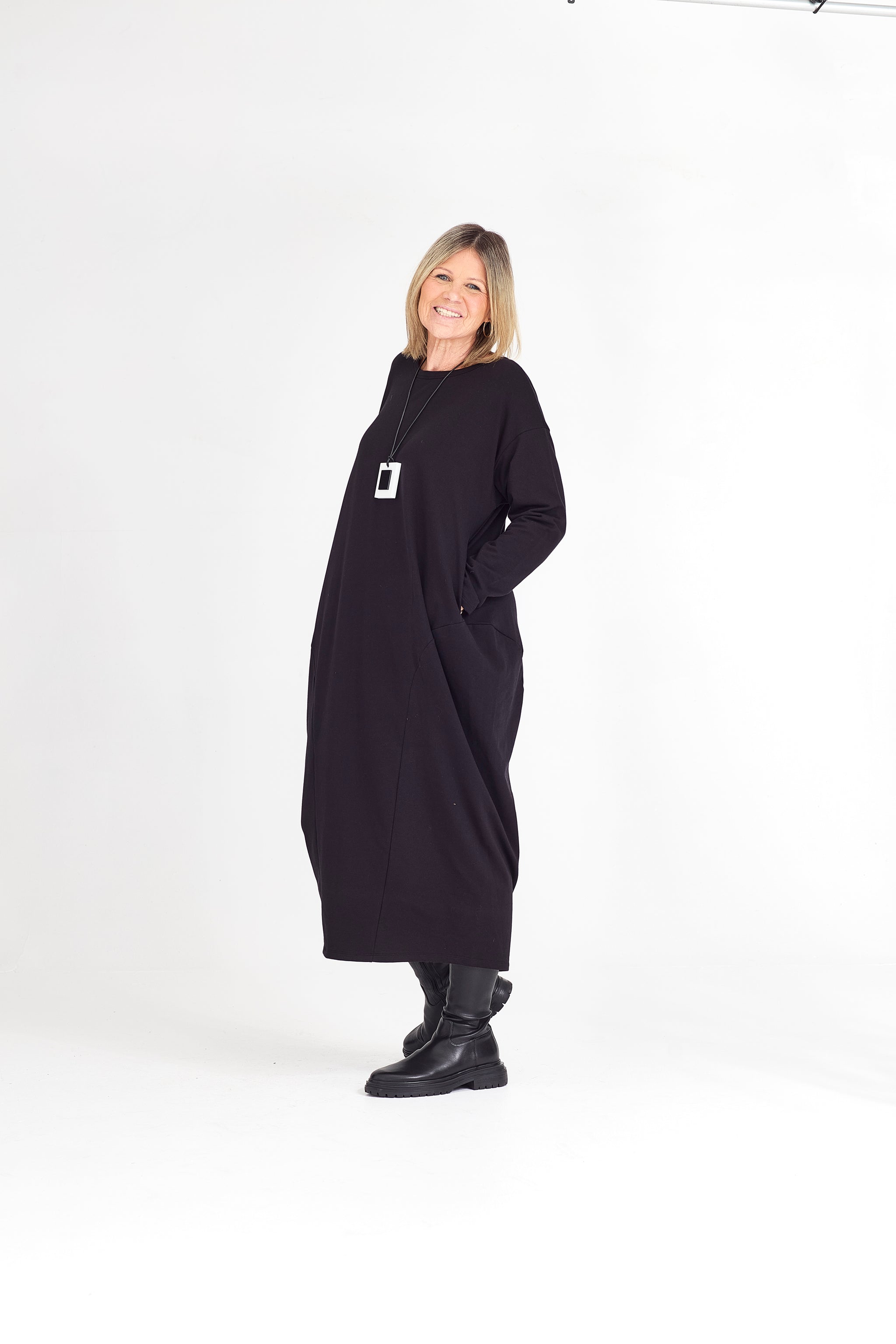 THE ARCH DRESS