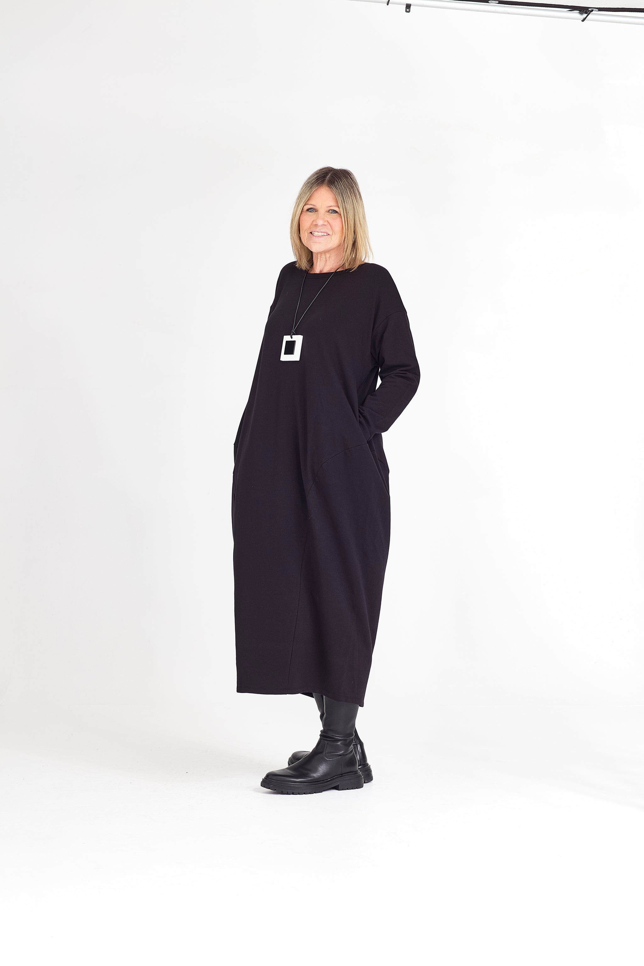 THE ARCH DRESS