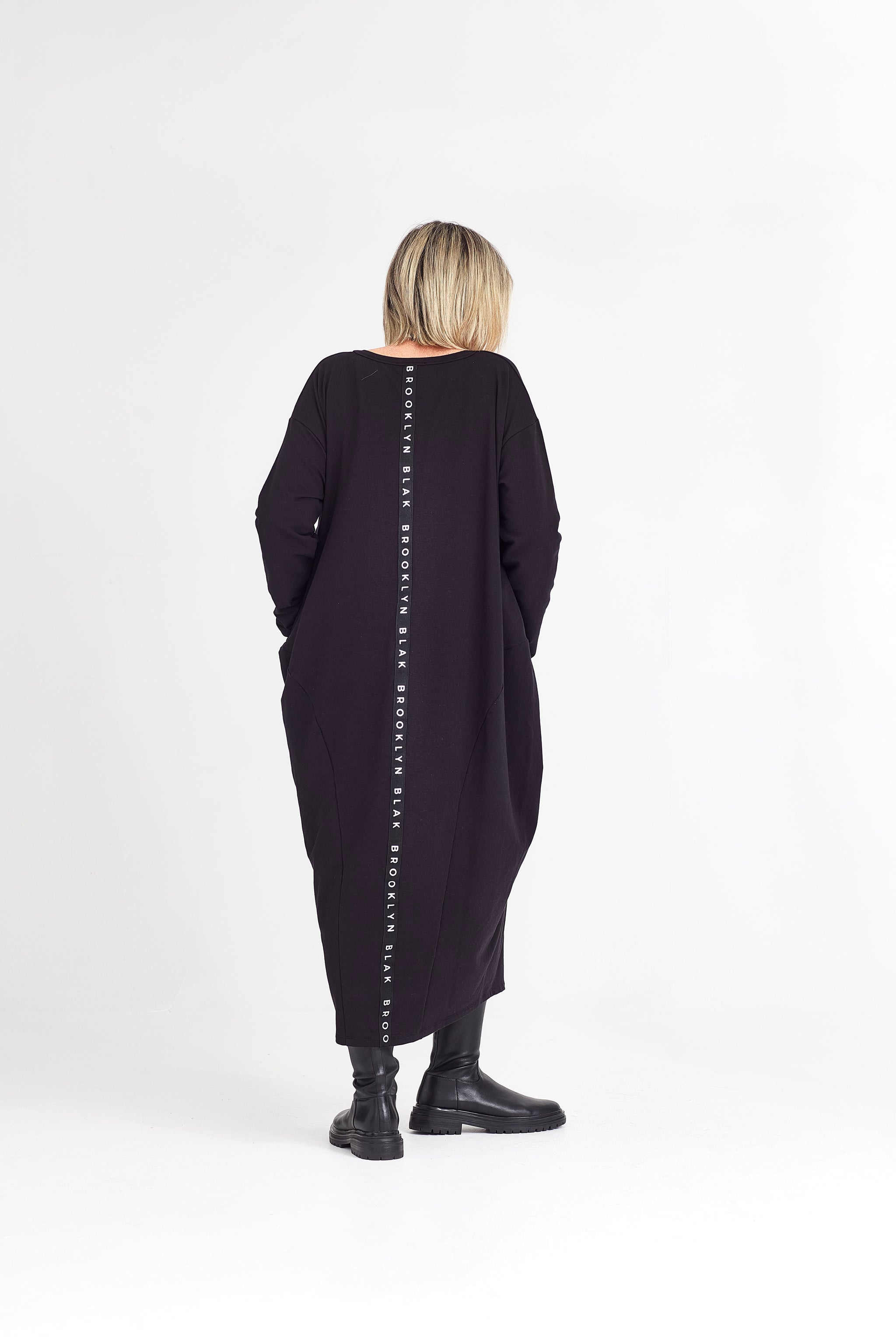 THE ARCH DRESS