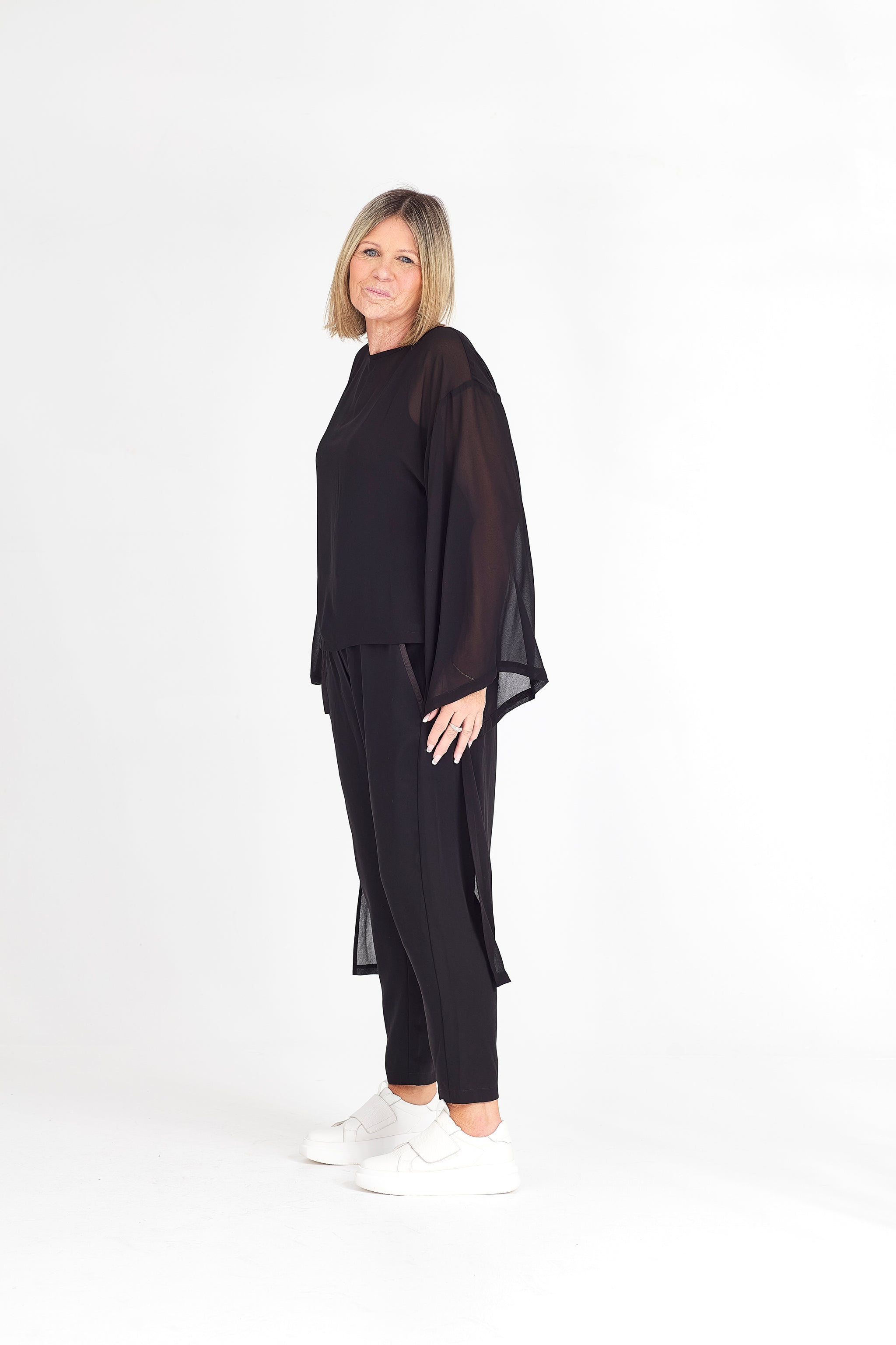 MUSE CHIFFON TOP