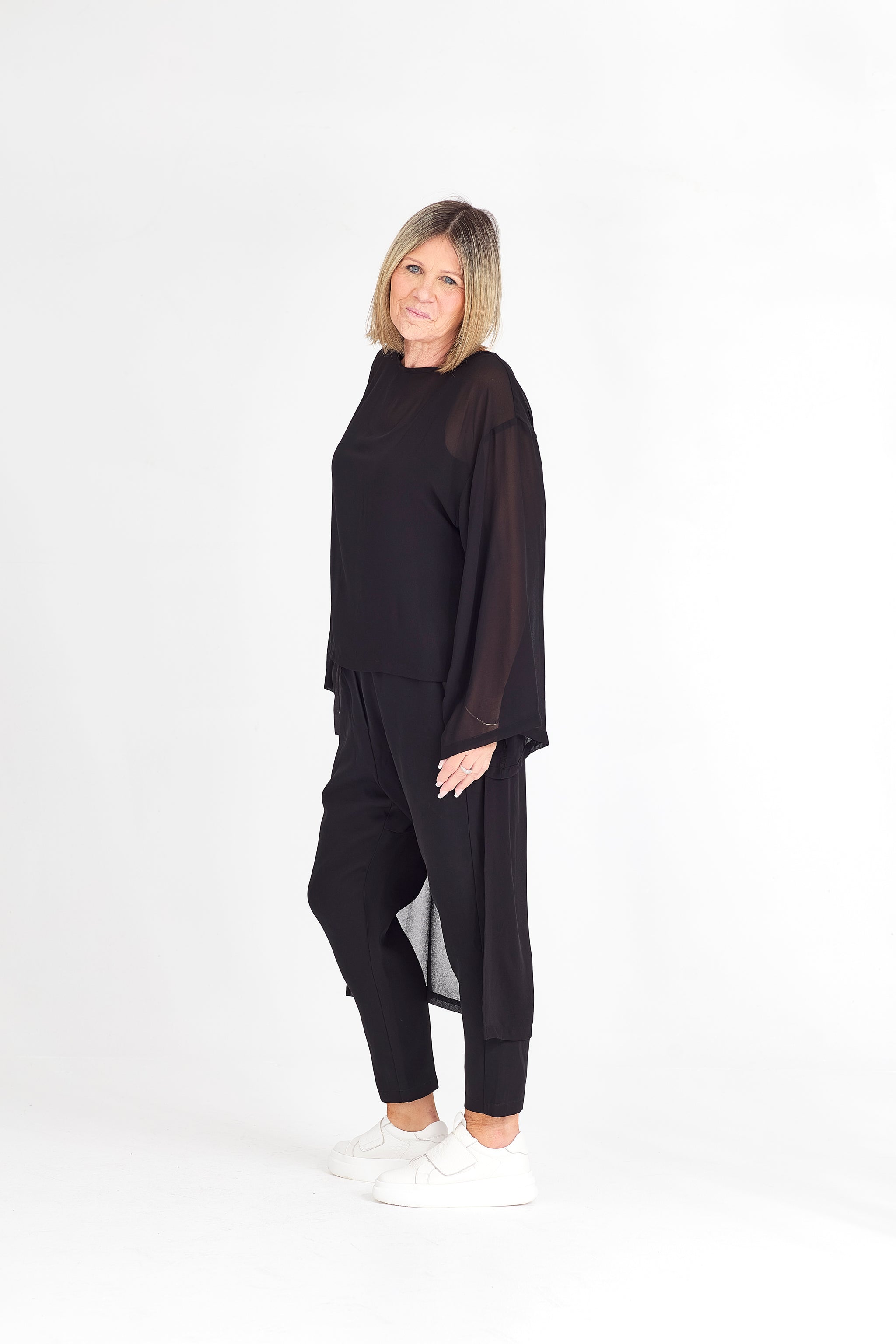 MUSE CHIFFON TOP