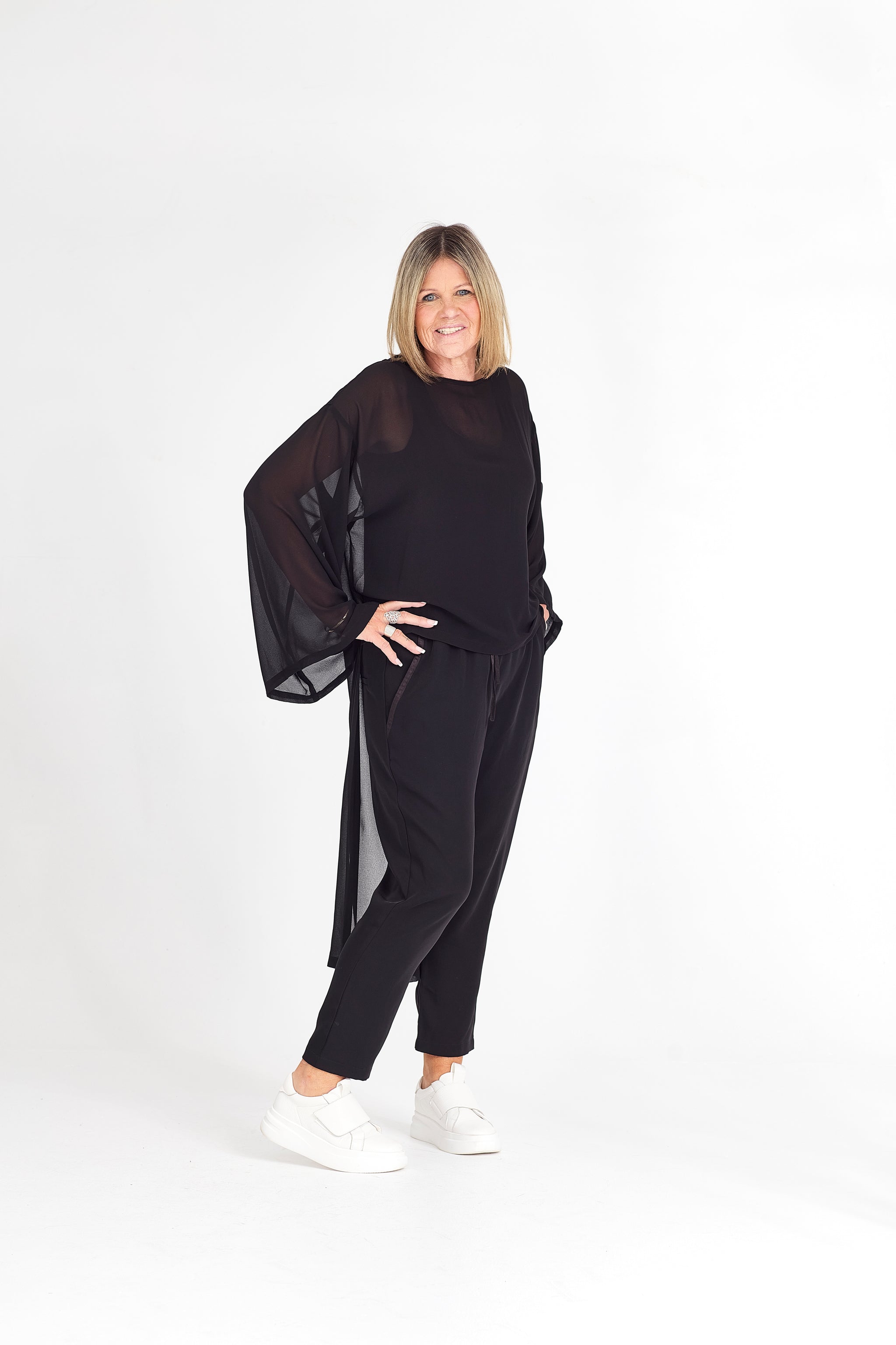 MUSE CHIFFON TOP