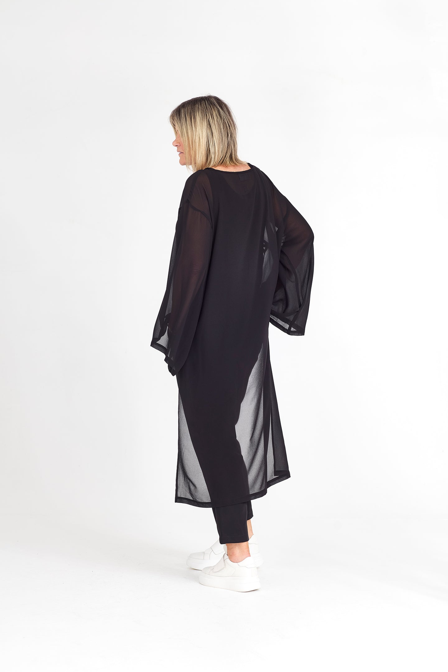 MUSE CHIFFON TOP