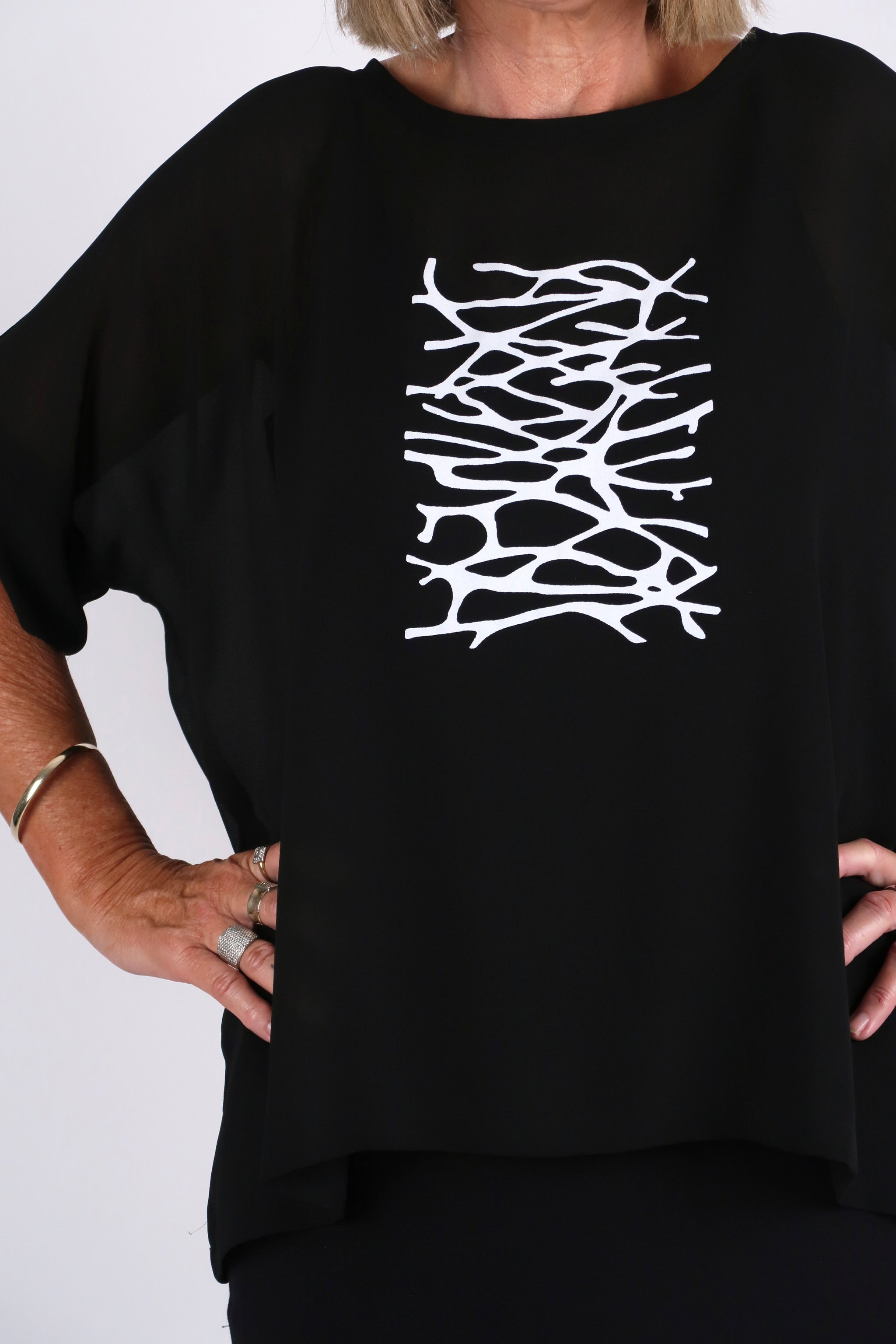 CHICAGO TOP BLACK BARBWIRE