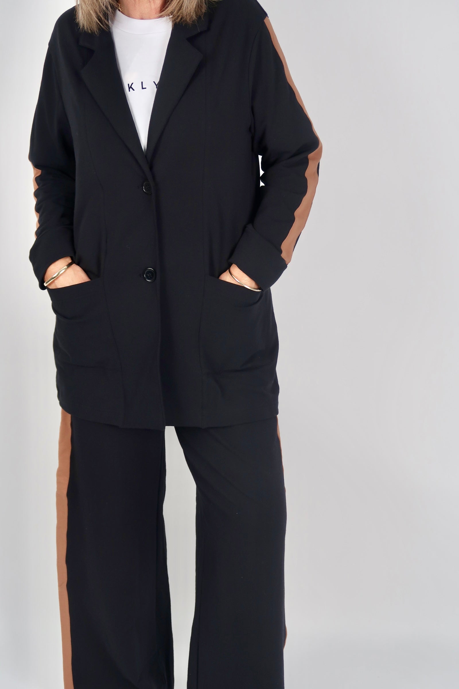 PHOENIX LONGLINE JACKET BISCUIT