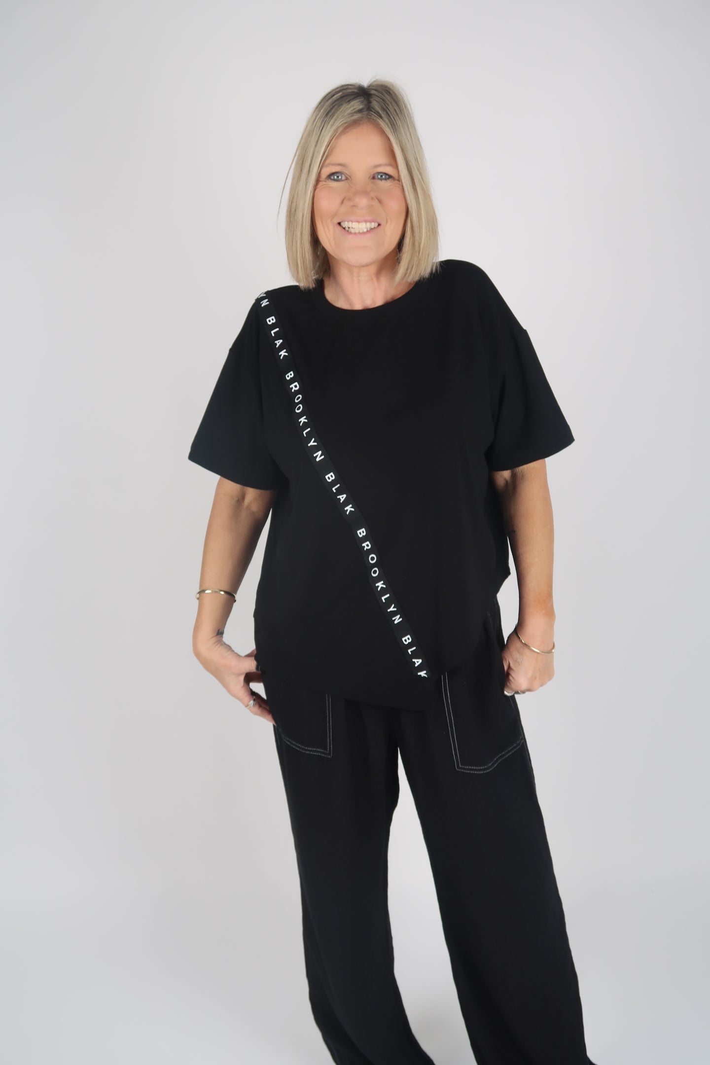 BRANDED WYOMING TEE BLACK