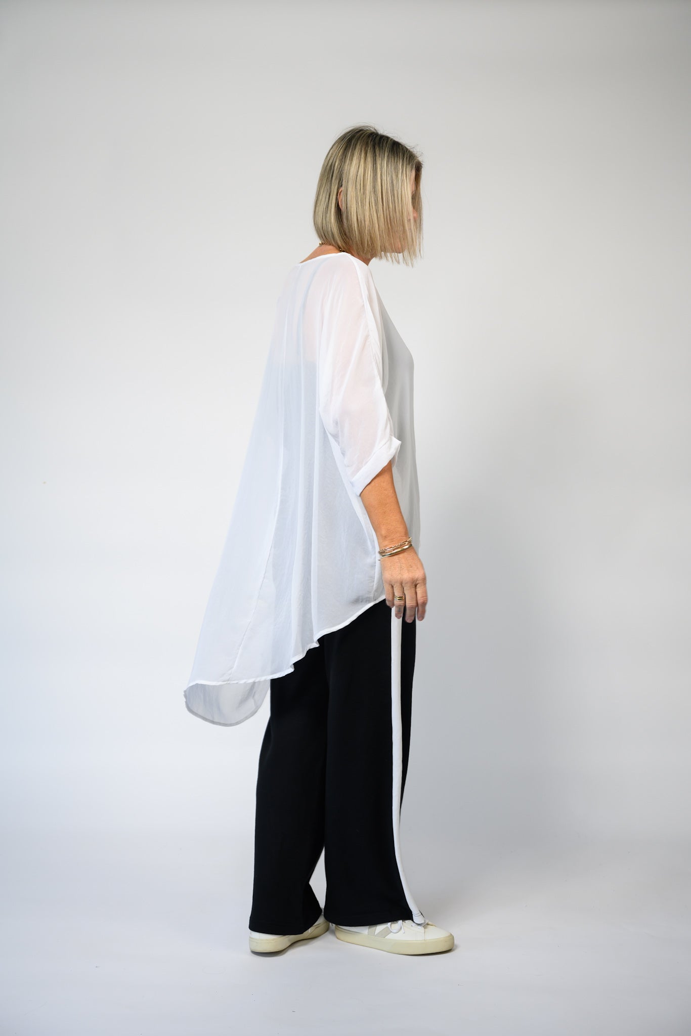LEAH TOP WHITE - Brooklyn Blak