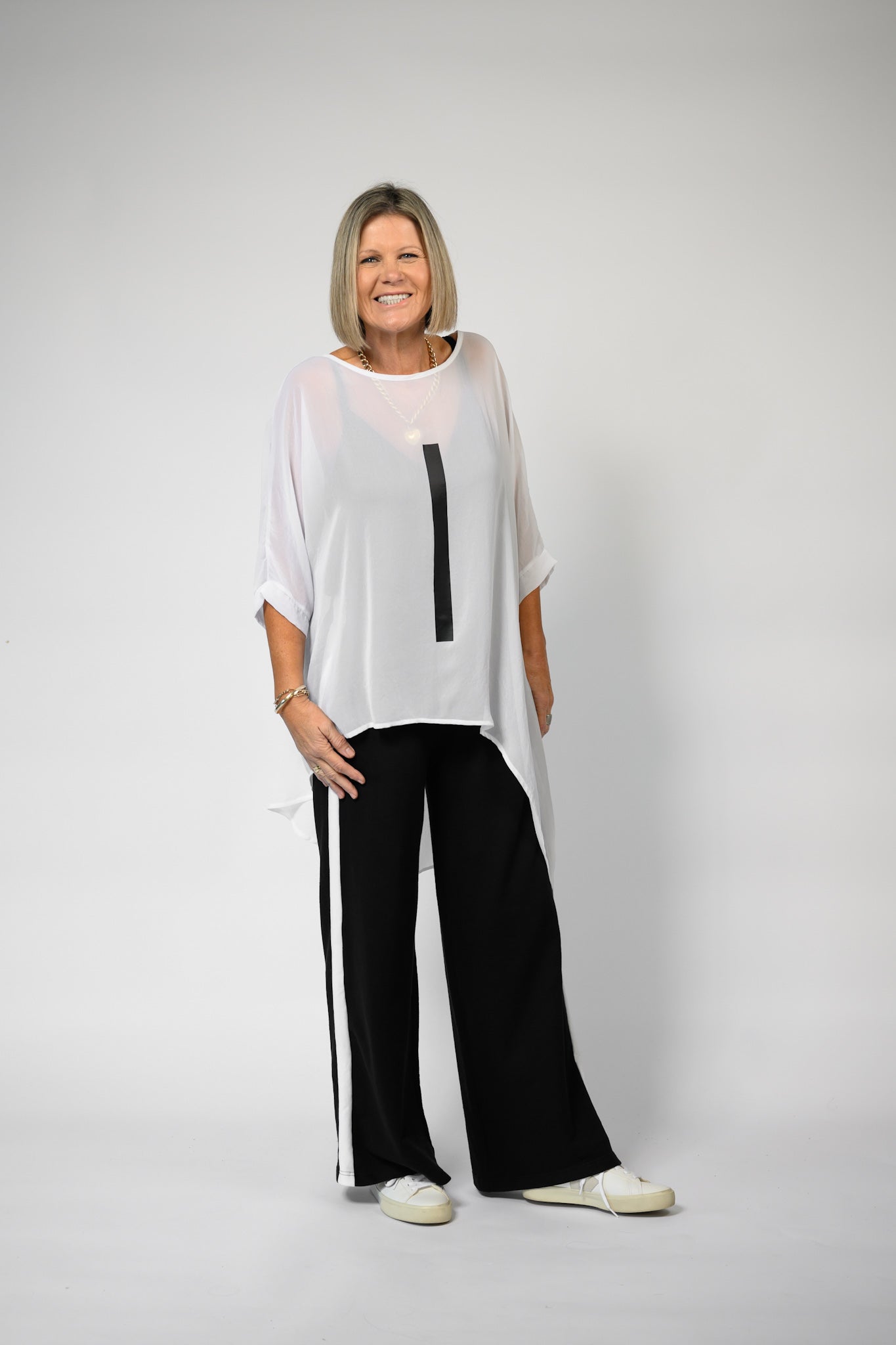 LEAH TOP WHITE - Brooklyn Blak