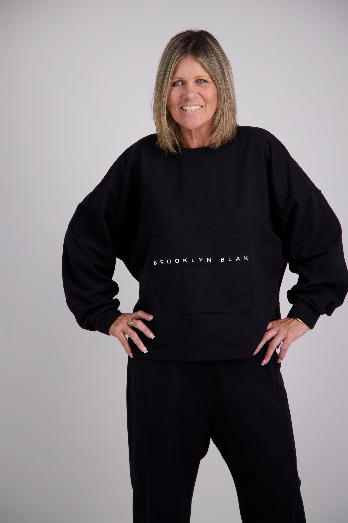 BRANDED MACHA SWEAT