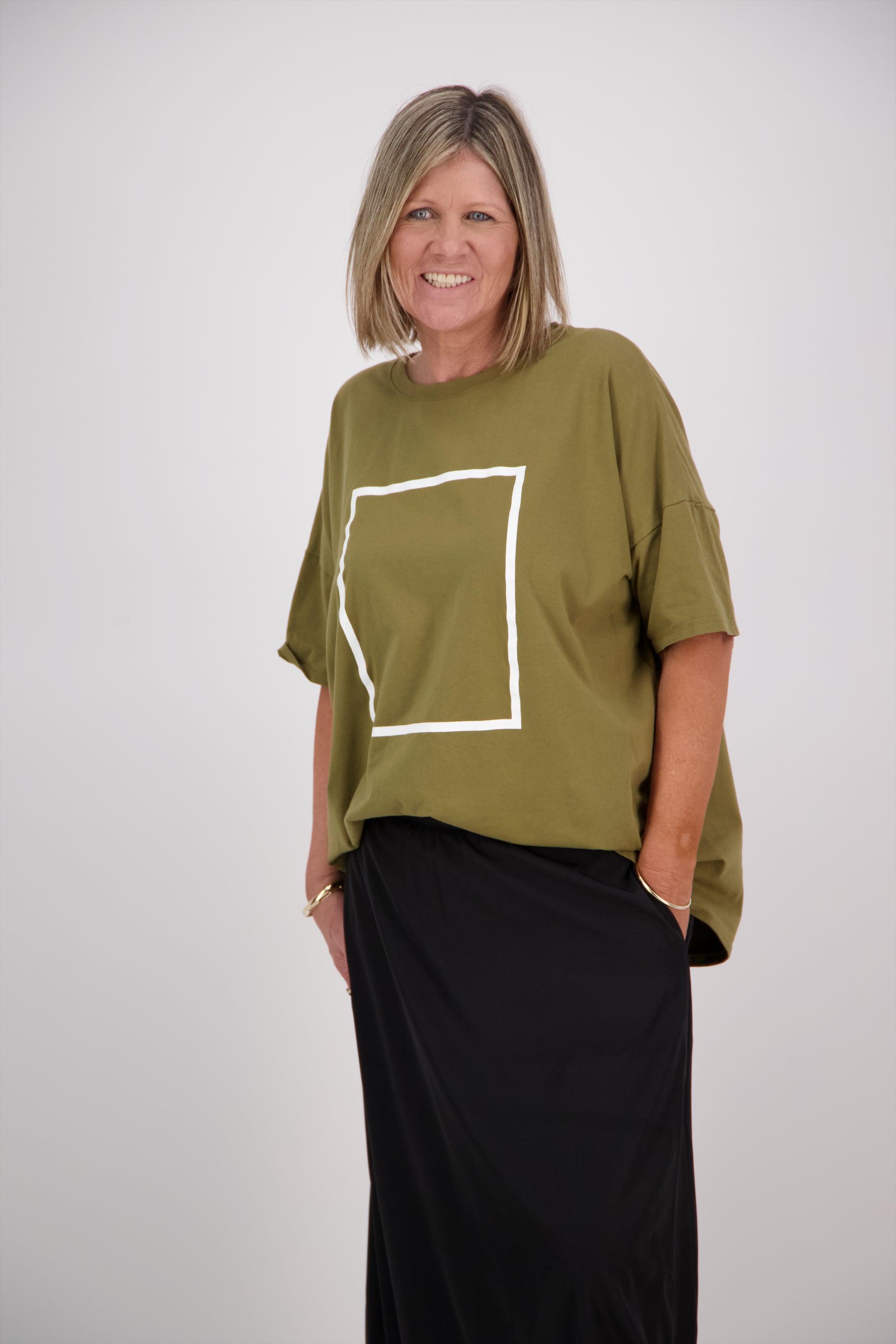 OVERSIZED TEE KAHKI WITH WHITE SQUARE