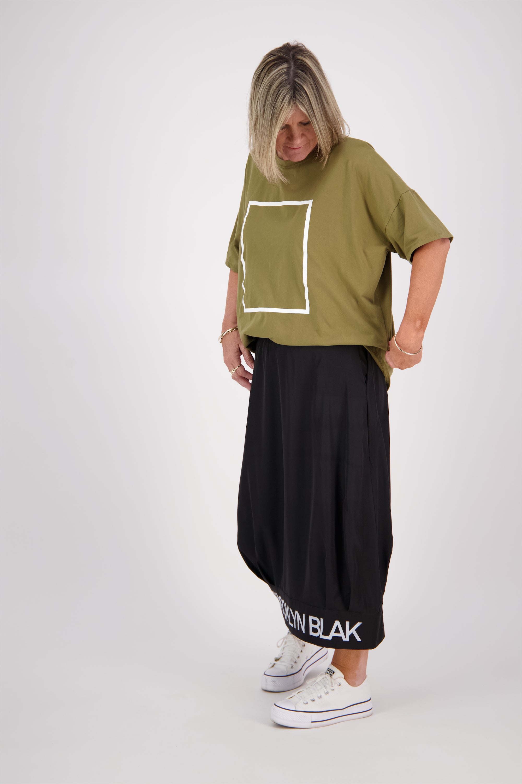 OVERSIZED TEE KAHKI WITH WHITE SQUARE